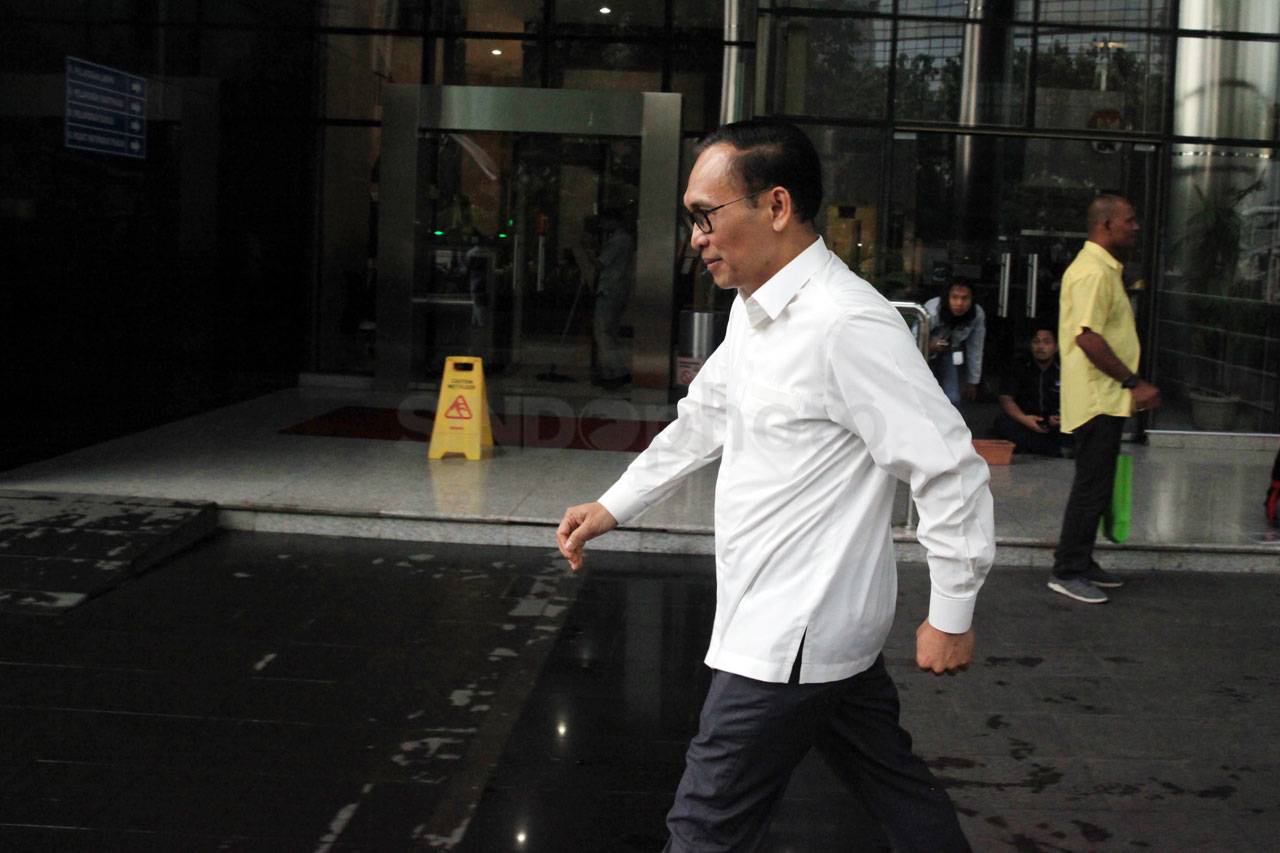 KPK Periksa Eks Plh...