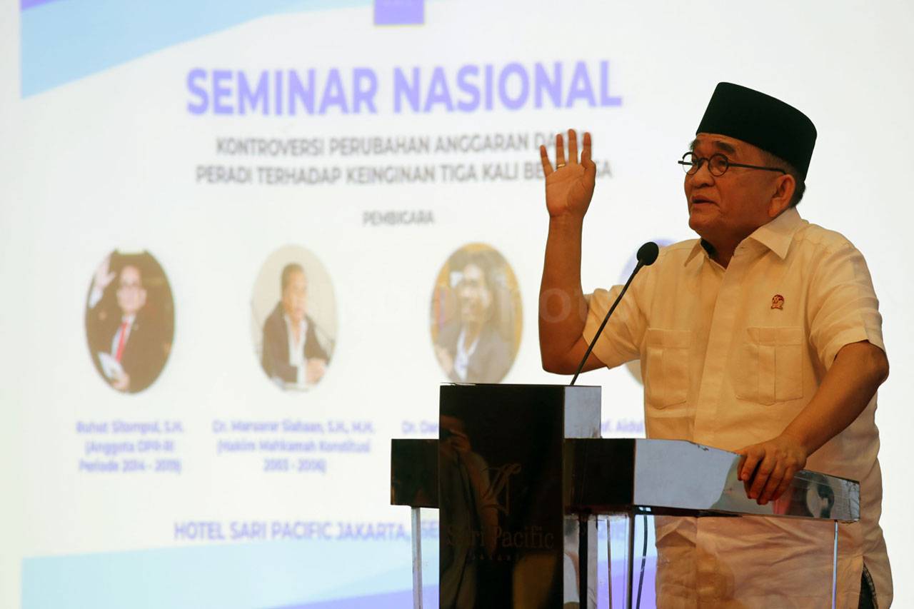 Seminar Nasional Kontroversi...