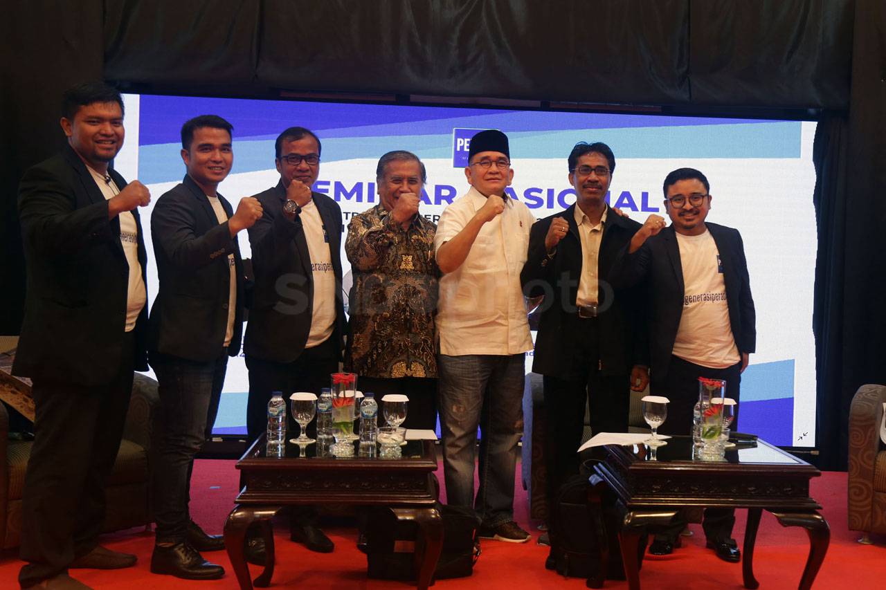 Seminar Nasional Kontroversi...