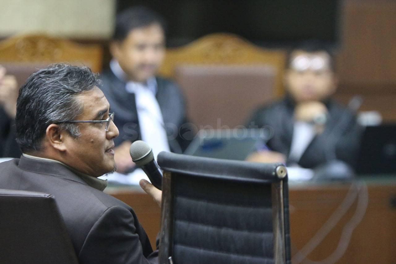 Sidang Romahurmuziy...