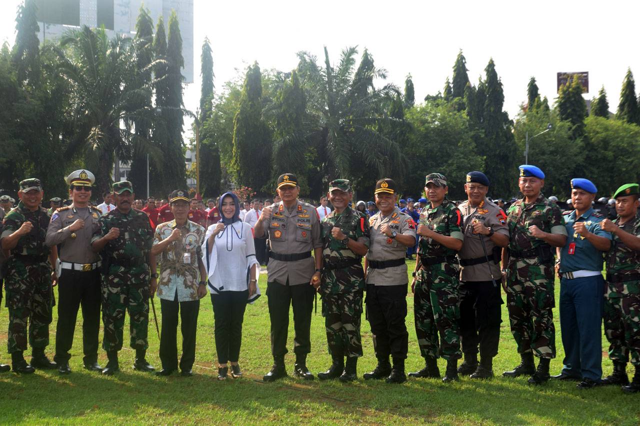 Gelar Pasukan Operasi...