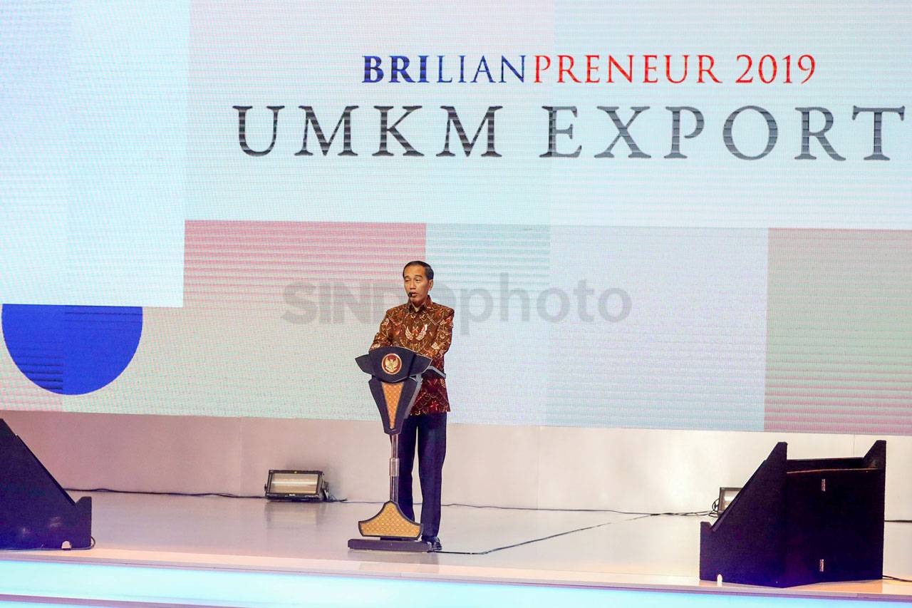 Presiden Jokowi Buka...