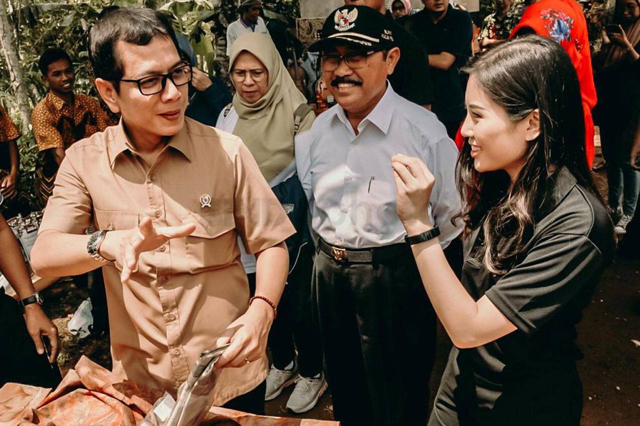 Wamen Angela Tanoesoedibjo...