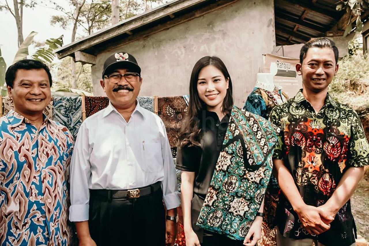 Wamen Angela Tanoesoedibjo...