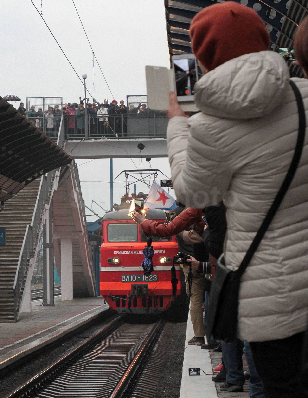 Rusia Resmikan Kereta...
