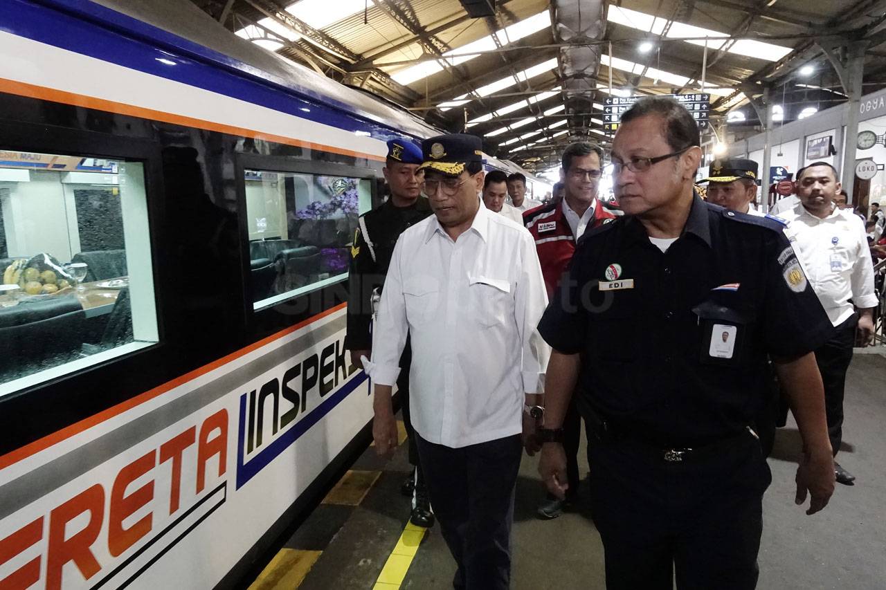 Menhub Sidak ke Stasiun...