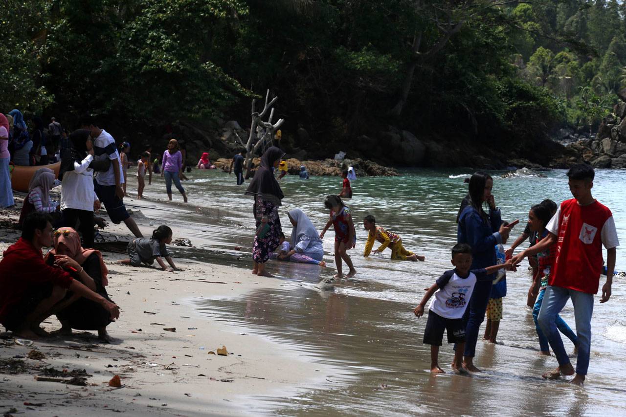 Liburan Seru di Pantai...