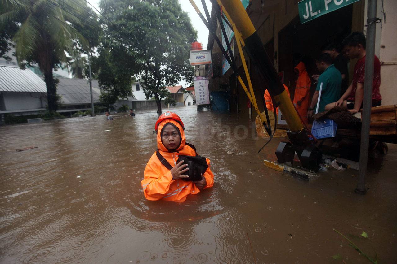 Banjir di Komplek Polri...