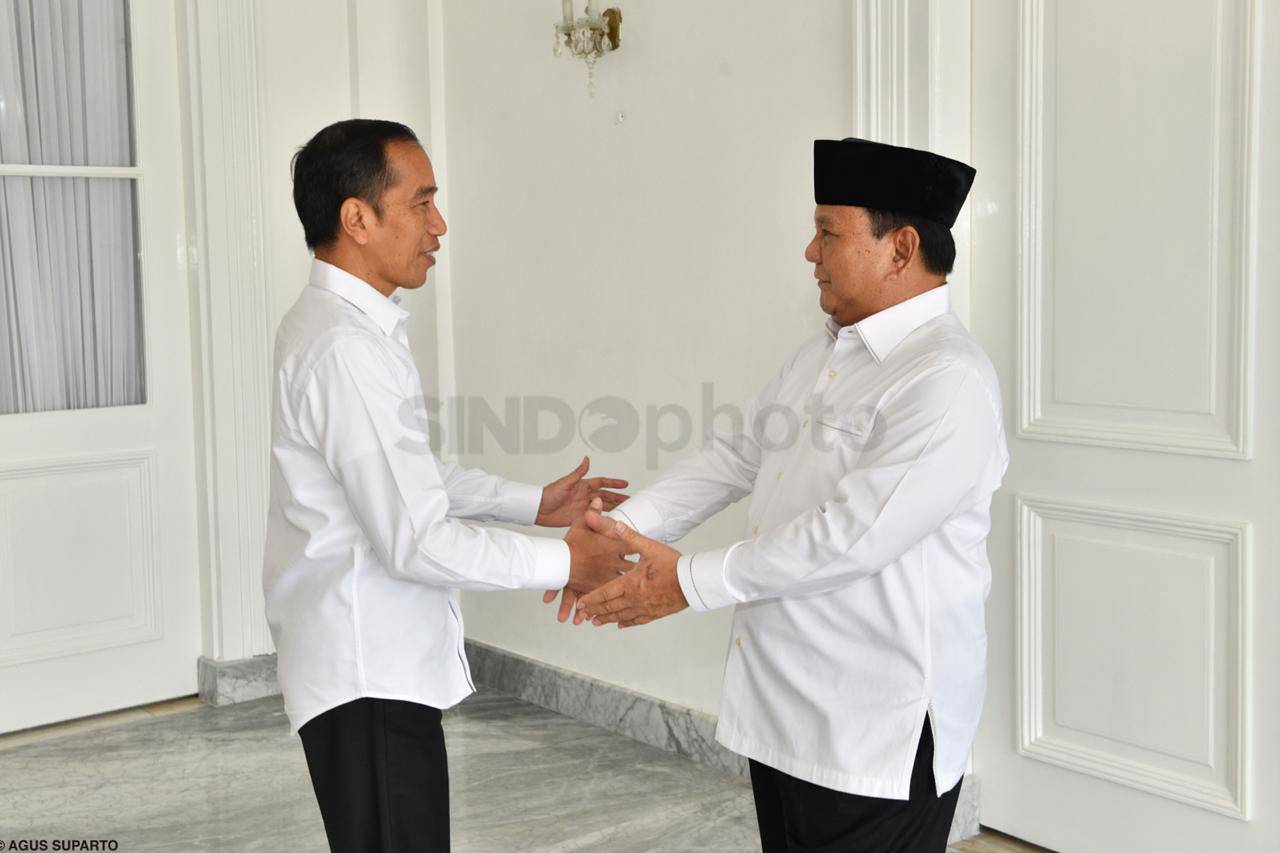 Temui Jokowi di Gedung...