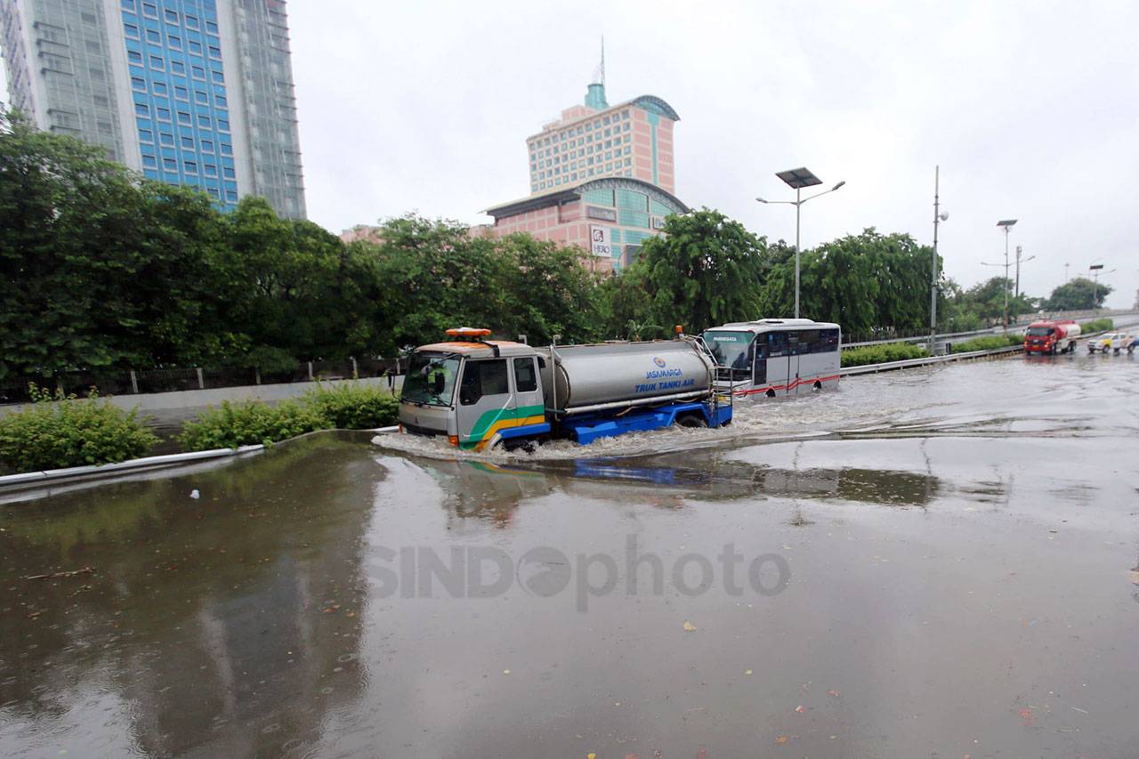Tol Dalam Kota Jakarta...