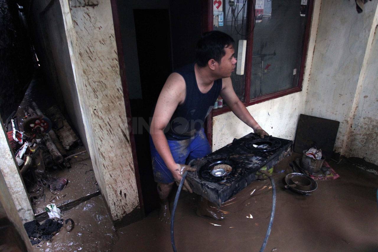 Banjir Mulai Surut,...