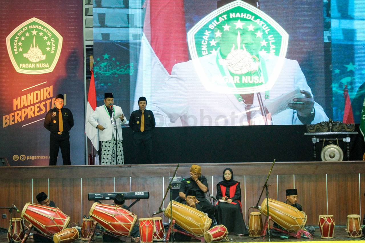 Ketua Umum PBNU Buka...