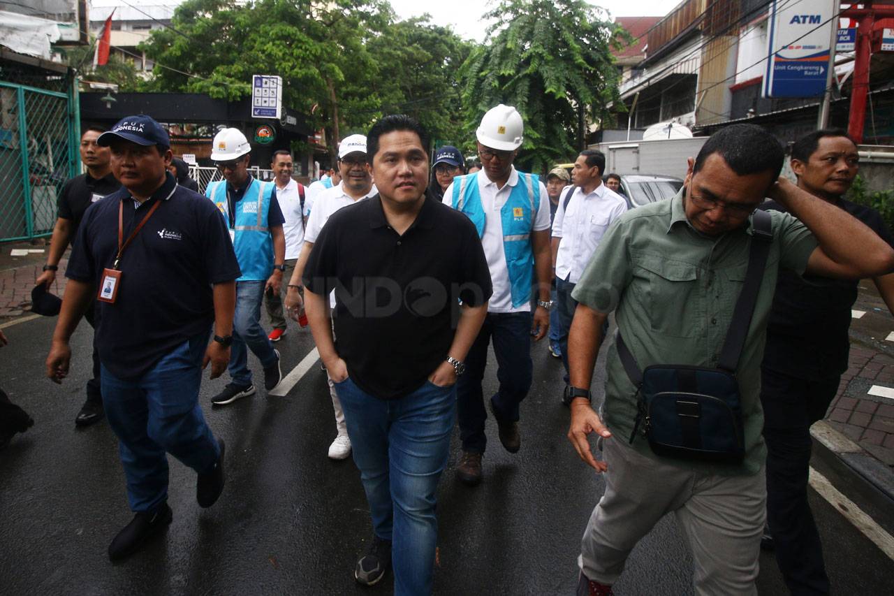 Menteri BUMN Kunjungi...