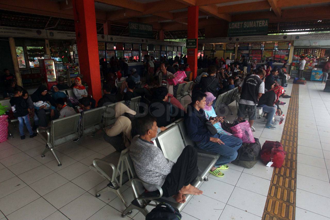 Puncak Arus Balik Libur...