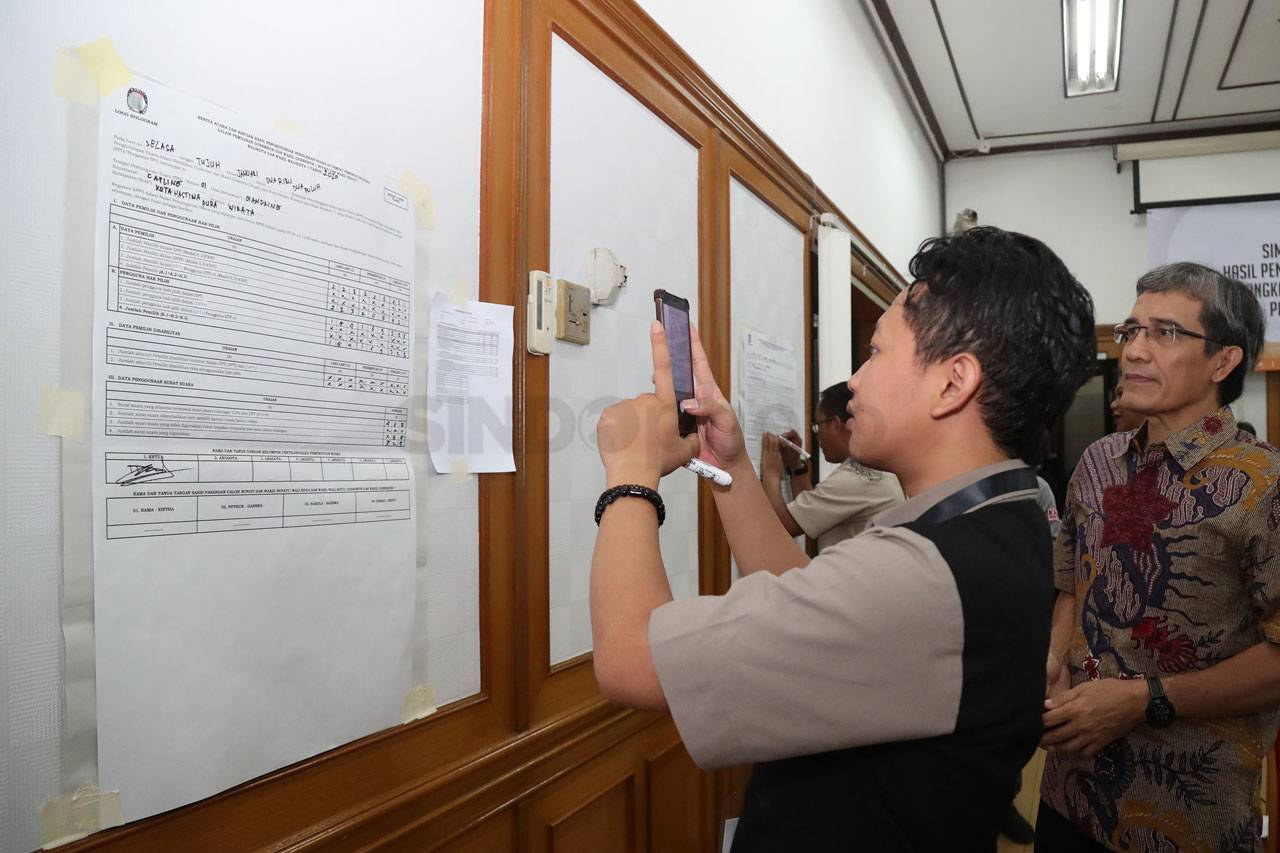 KPU Gelar Simulasi Pengisian...