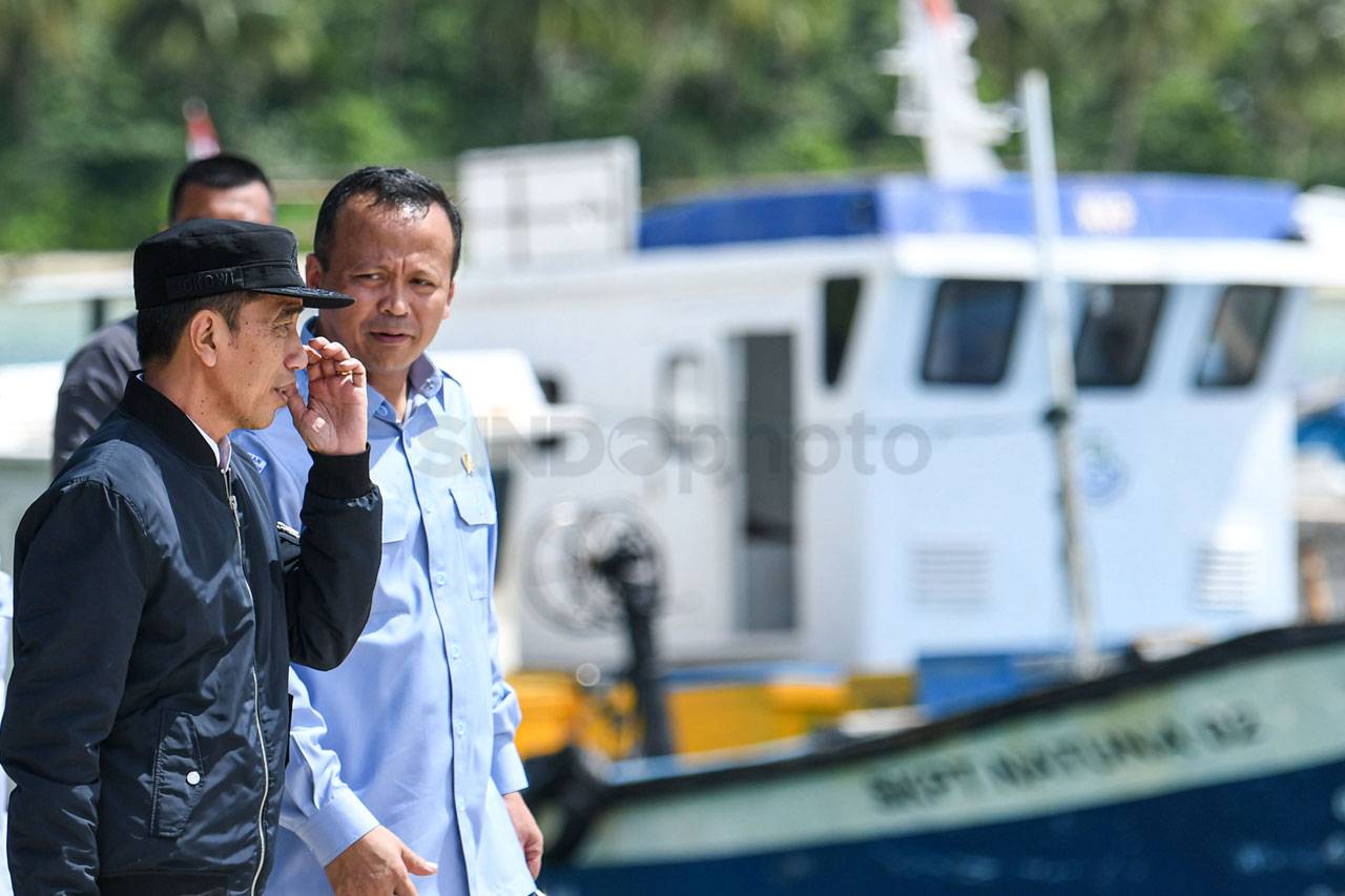Presiden Jokowi Kunjungi...
