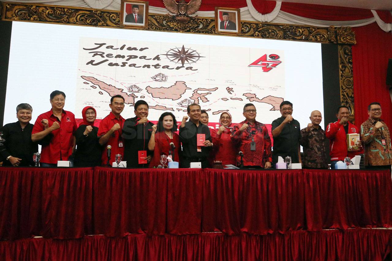 PDI Perjuangan Paparkan...