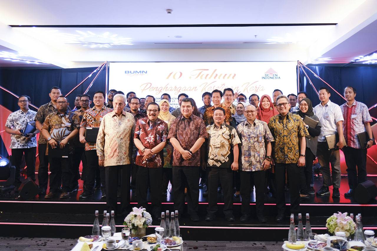 Semen Indonesia Gelar...