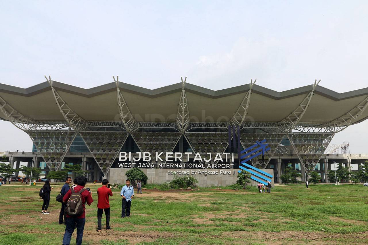 Bandara Kertajati Ditetapkan...