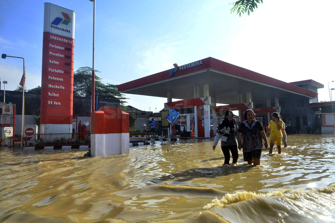 Banjir Genangi Lima...