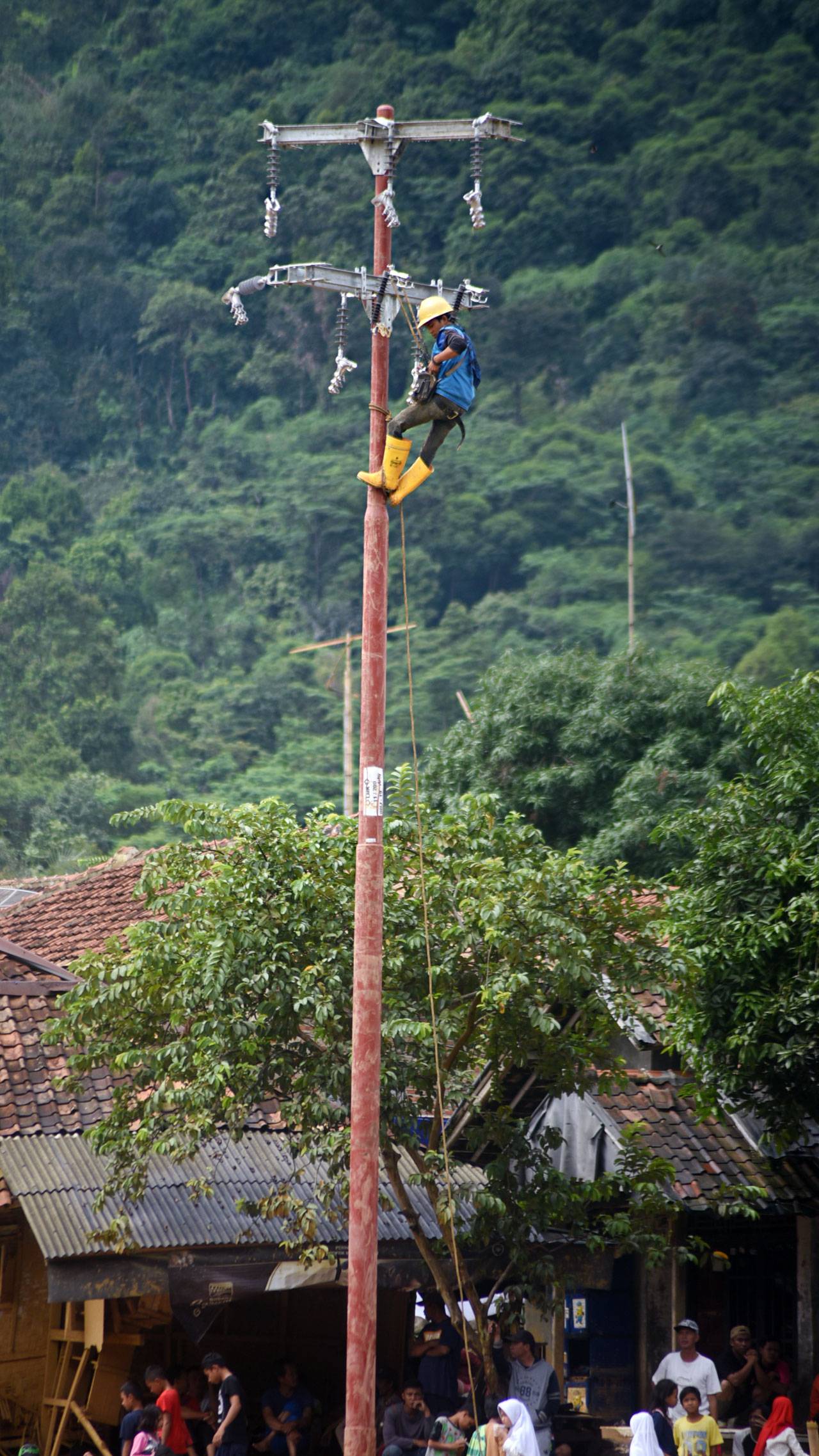 Pasca Banjir di Lebak,...