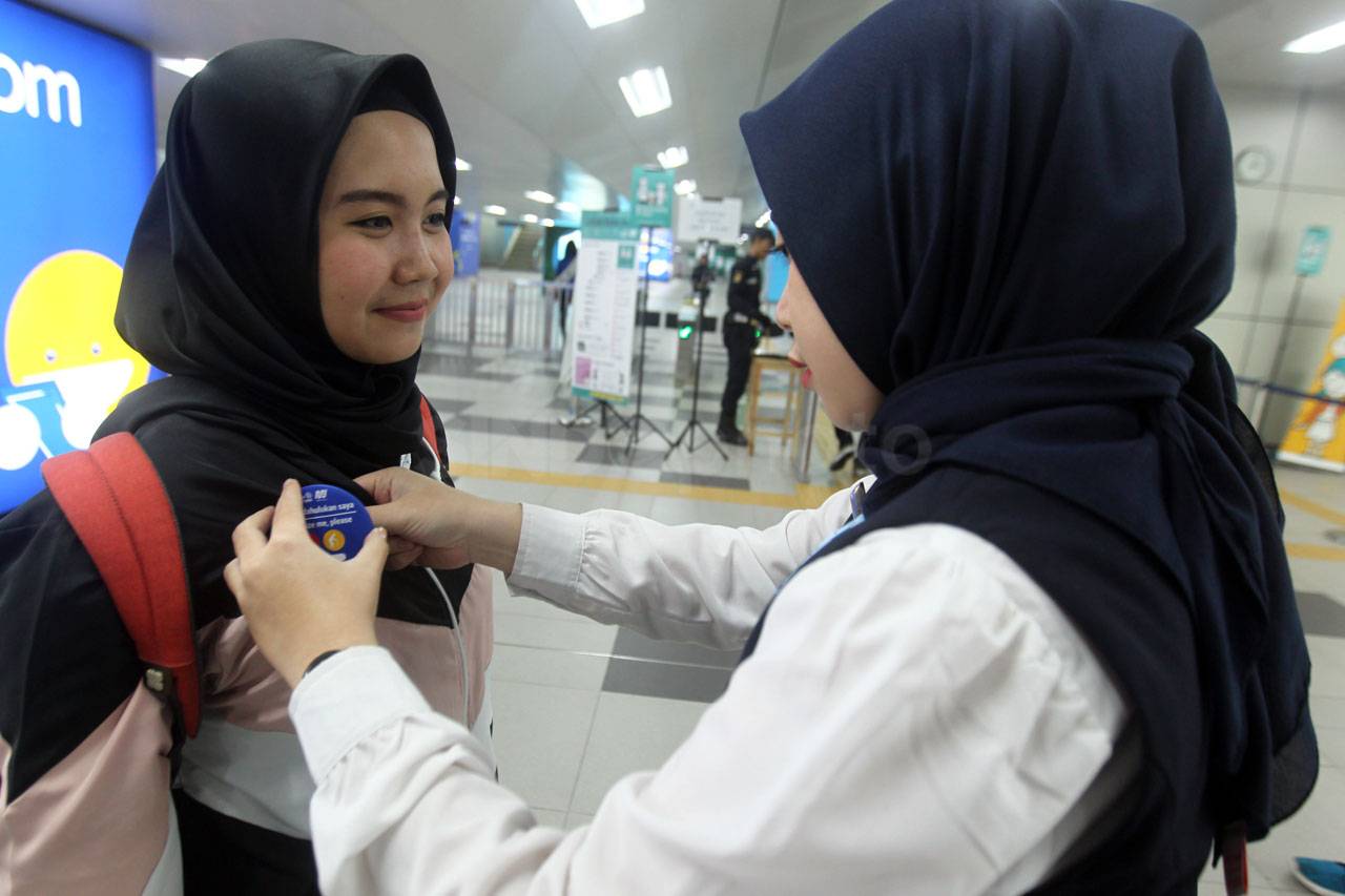 MRT Jakarta Luncurkan...