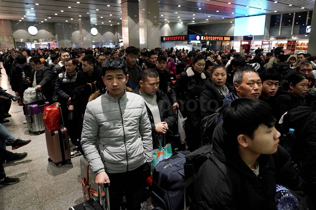 Ratusan Juta Warga China...