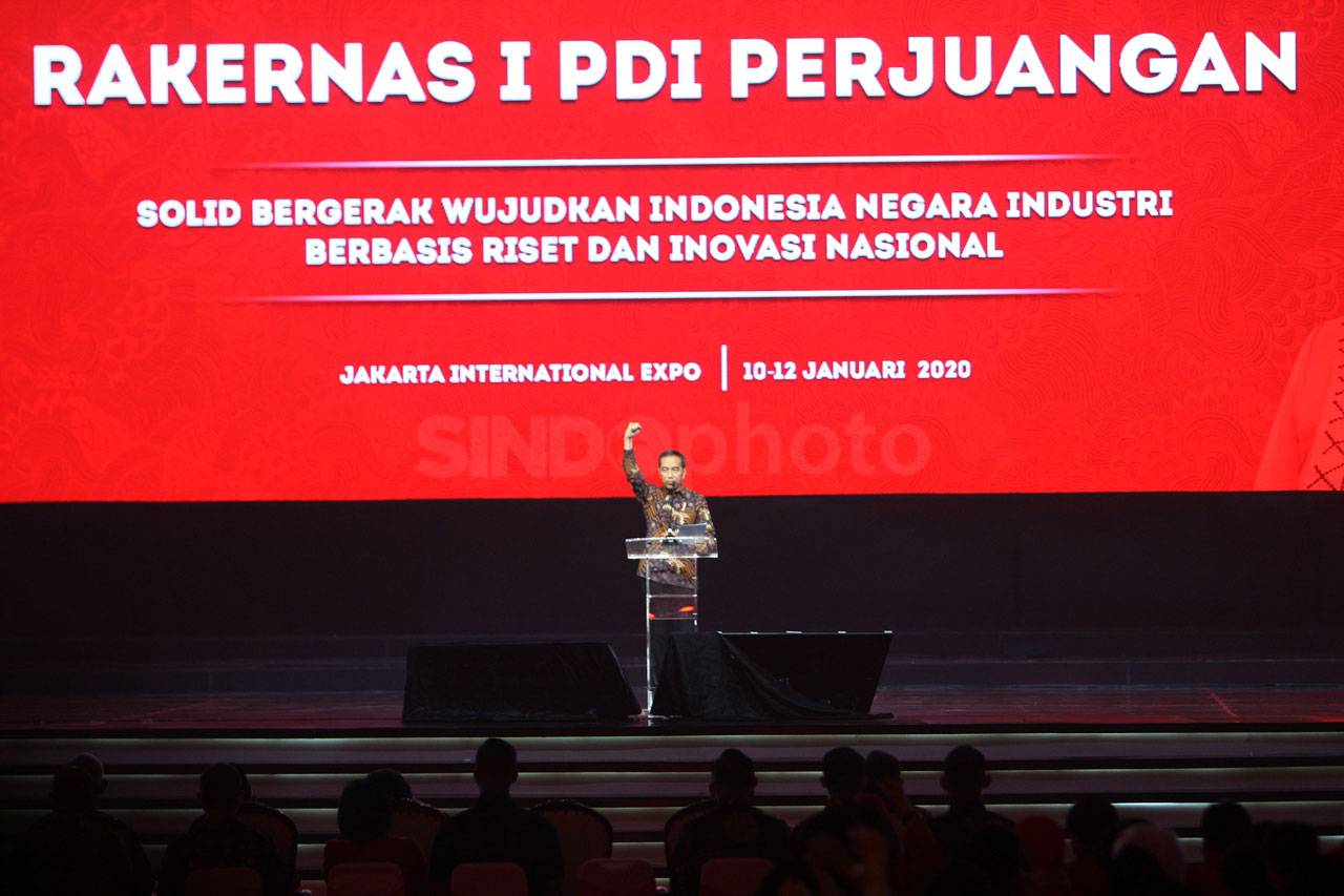 Jokowi Hadiri Peringatan...
