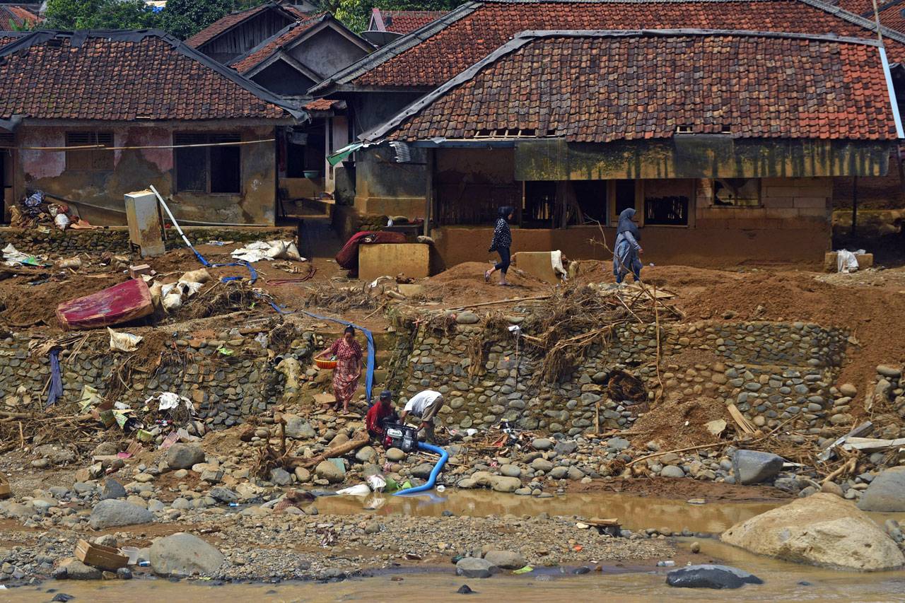 Warga Korban Banjir...