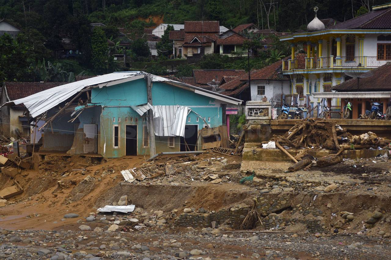 Warga Korban Banjir...