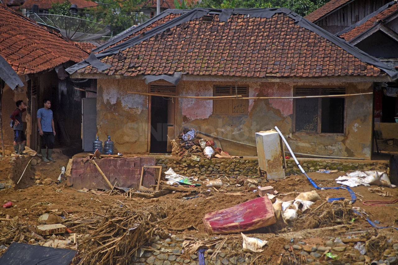 Warga Korban Banjir...