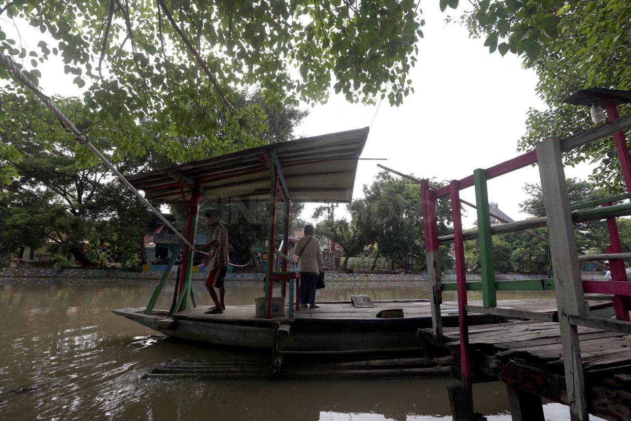 Jasa Perahu Tambang...