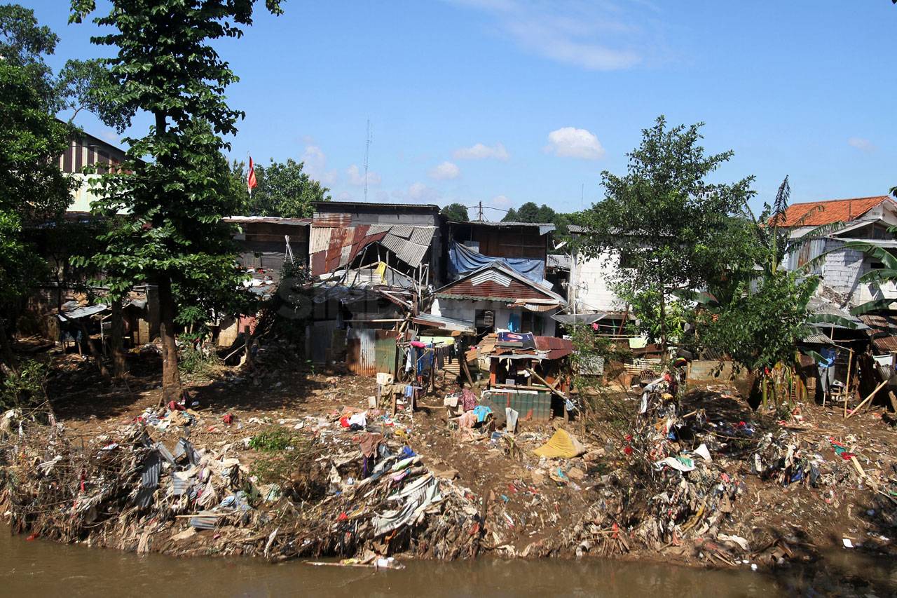 Lahan Normalisasi Ciliwung...