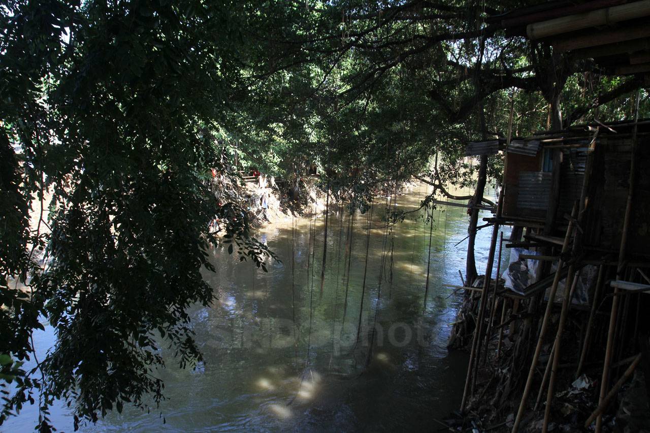 Lahan Normalisasi Ciliwung...