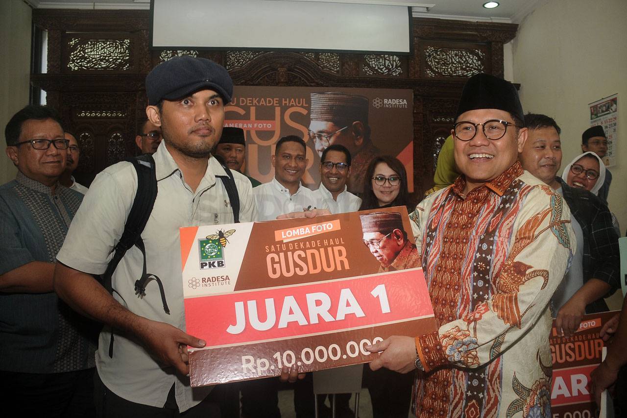 Pameran Foto Satu Dekade...