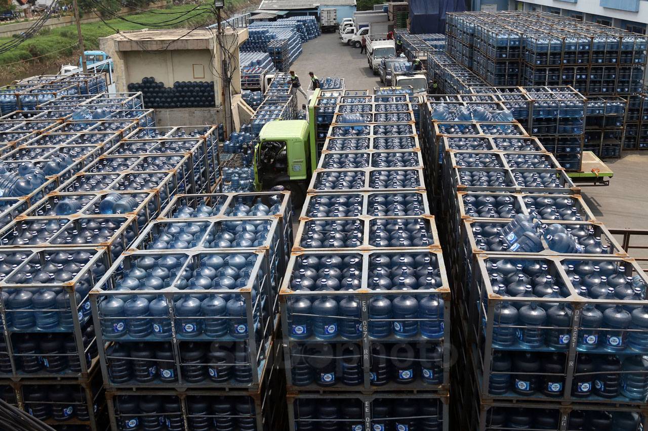 Industri Air Minum Kemasan...