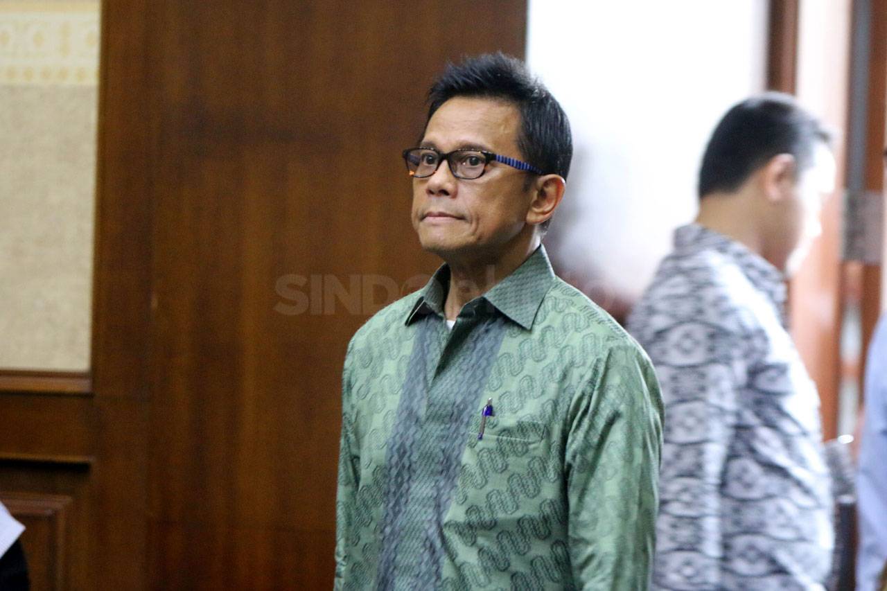 Soetikno Soedarjo dan...