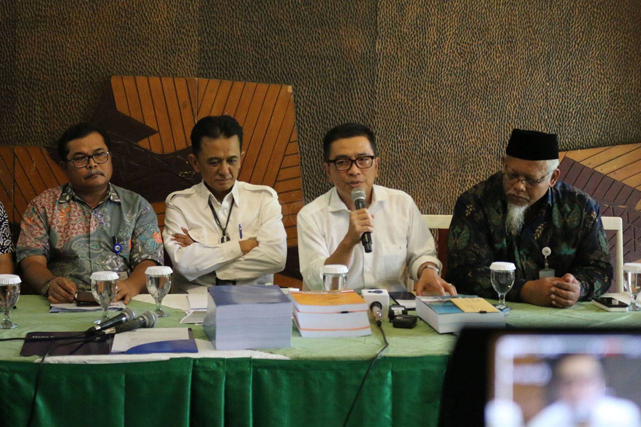 Perlawanan Helmy Yahya...
