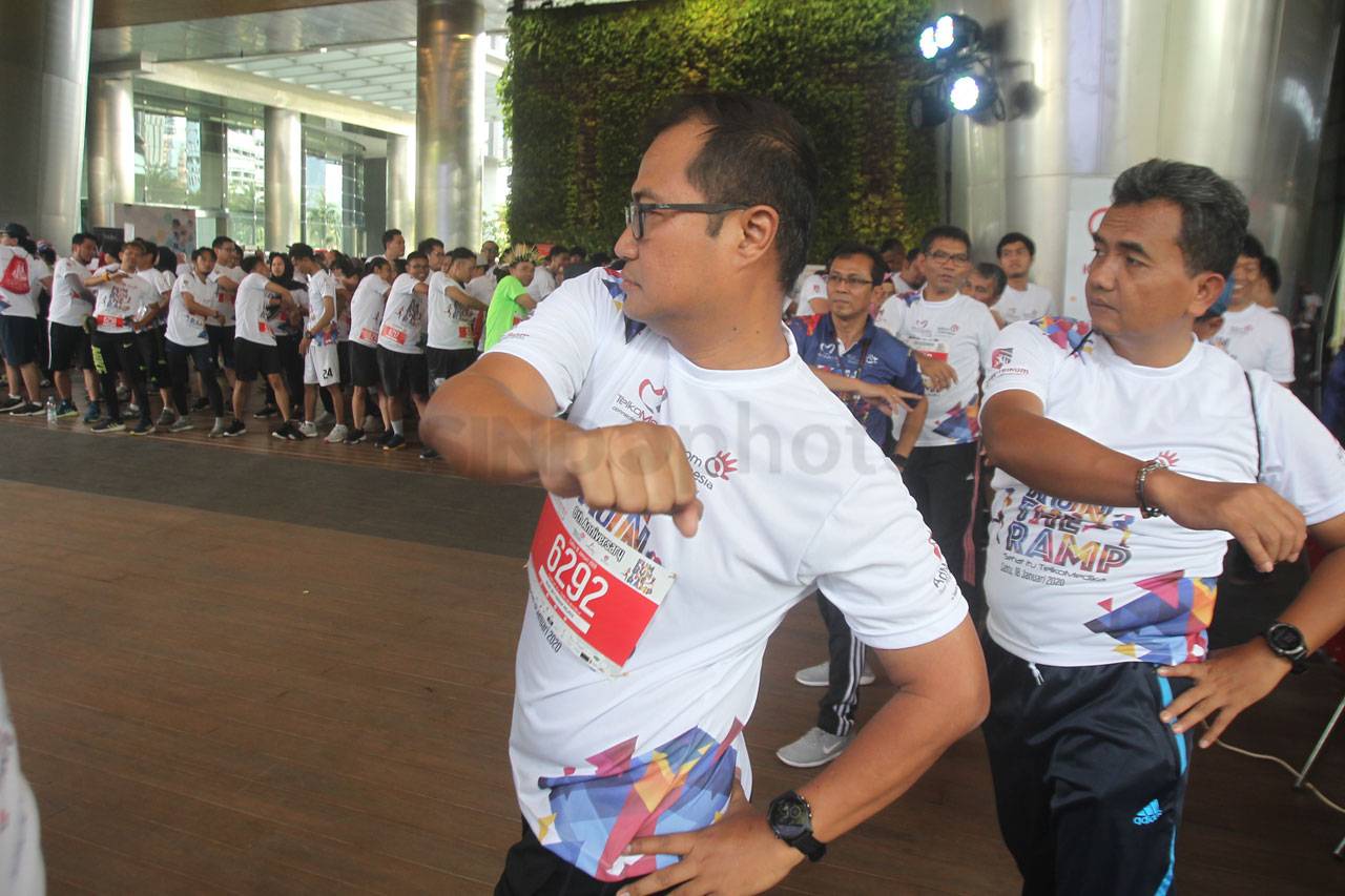 Ratusan Peserta Ikuti...