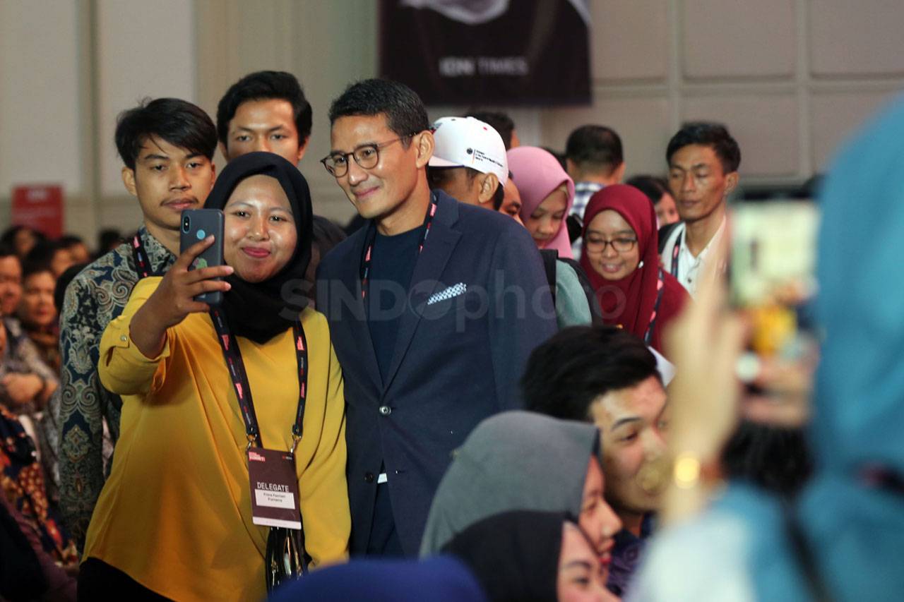 Sandiaga Uno berbagi...