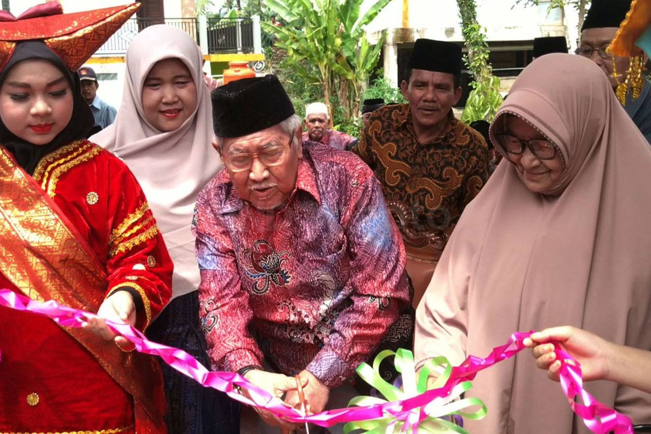 Peresmian Pondok Tahfidzul...