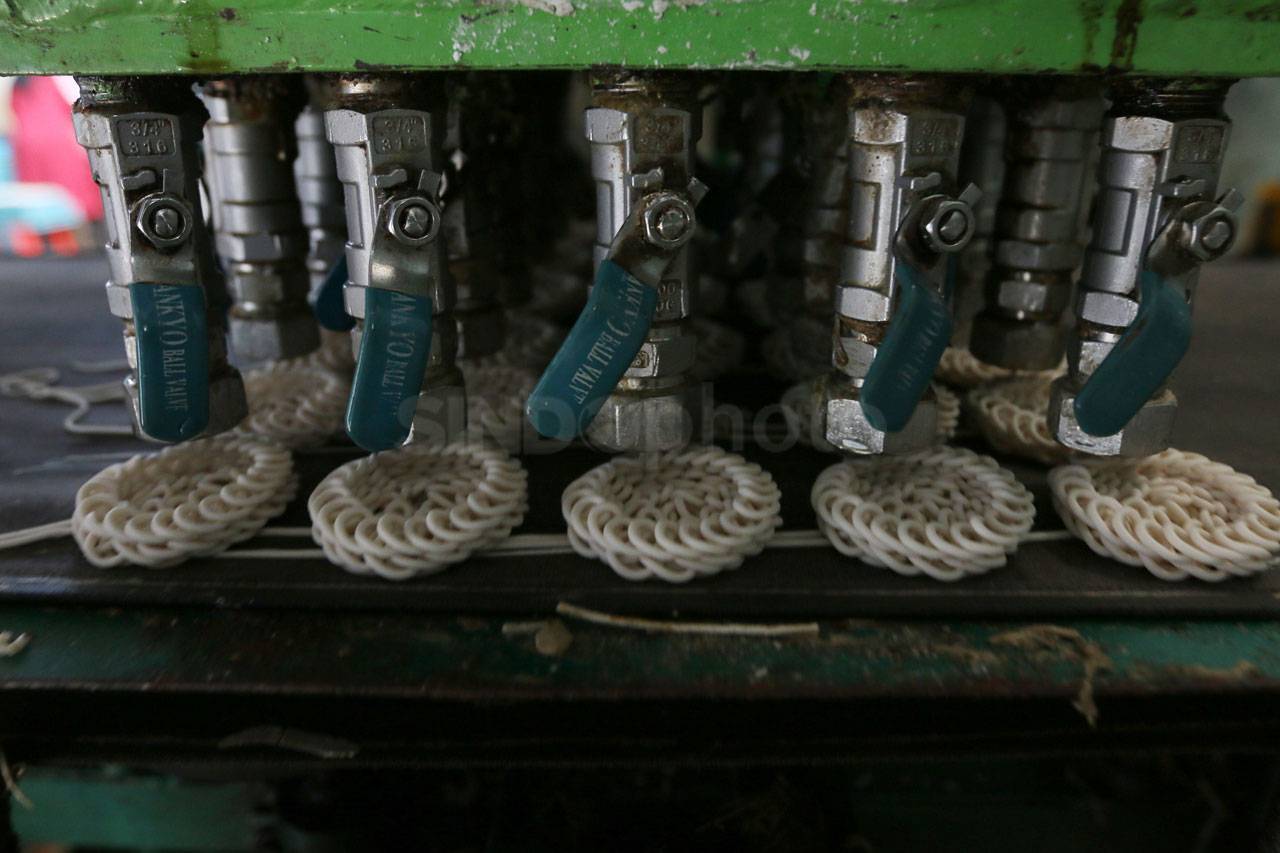 Industri Kerupuk Putih...