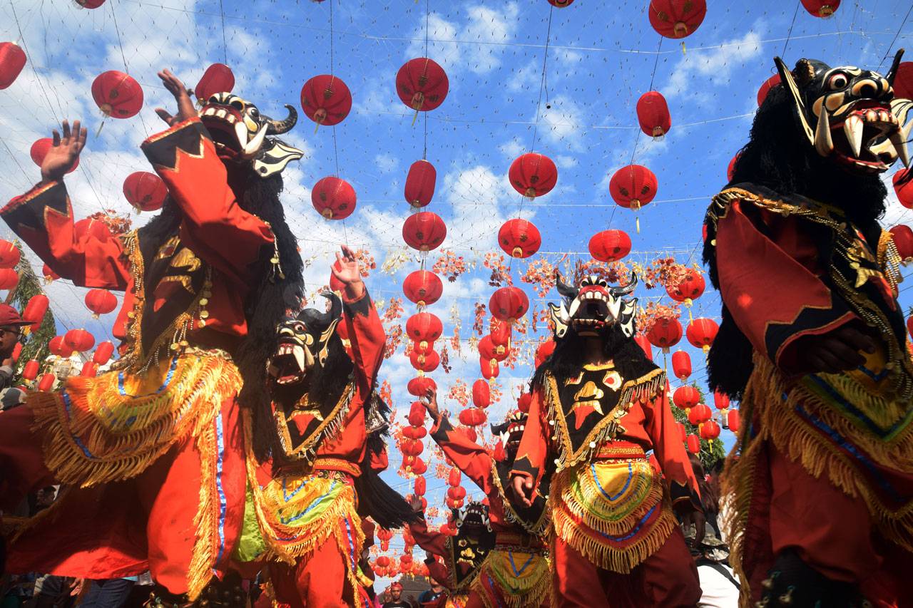Kemeriahan Karnaval...