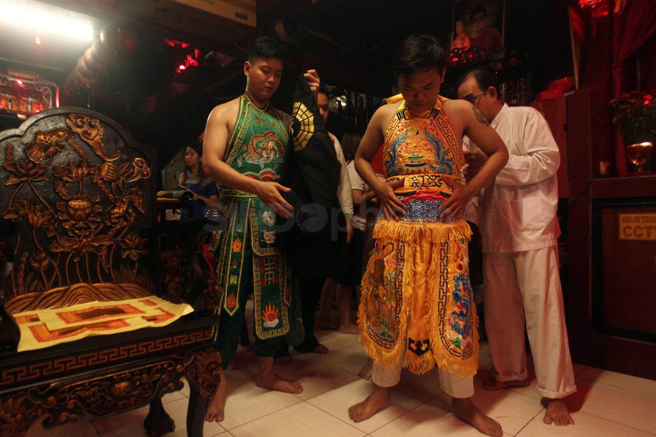 Jelang Imlek, Perkumpulan...