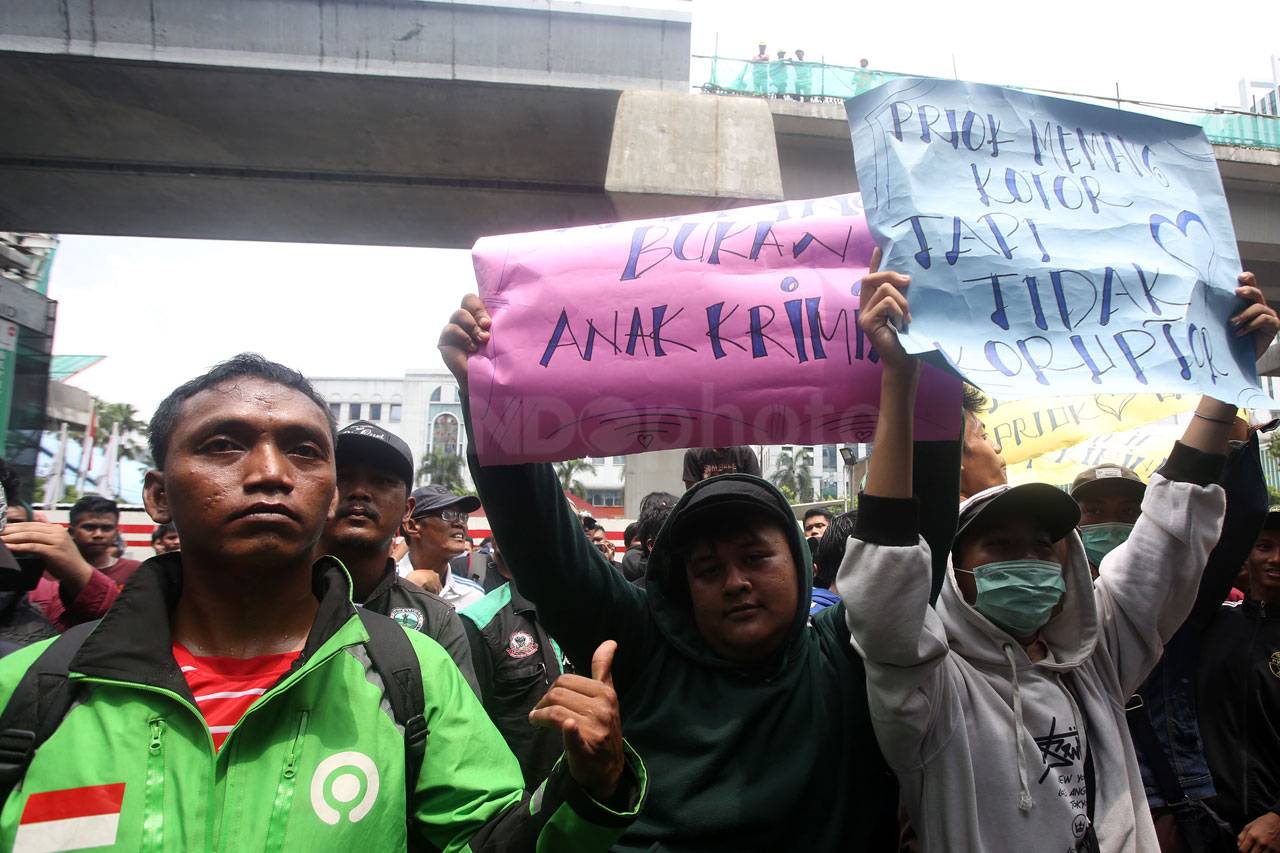 Warga Tanjung Priok...