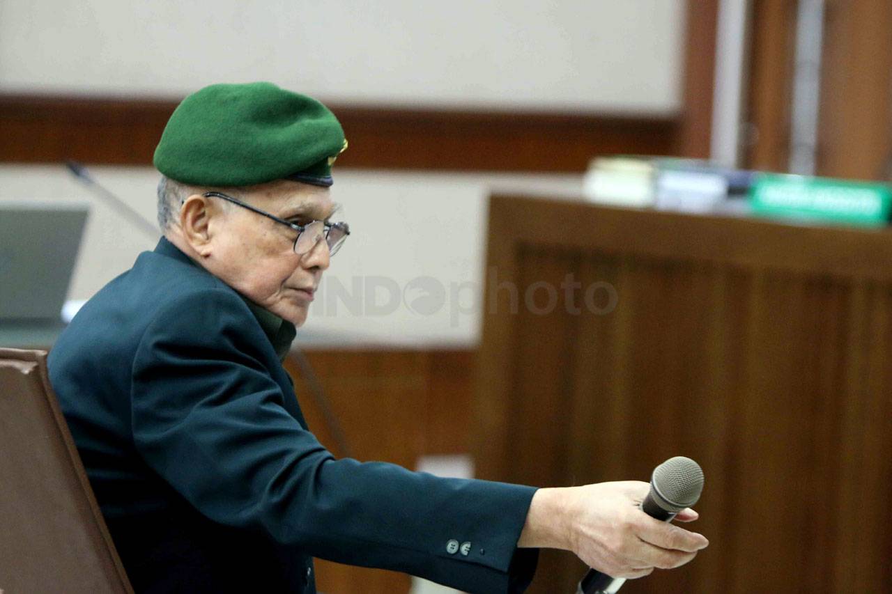 Sidang Kasus Kepemilikan...