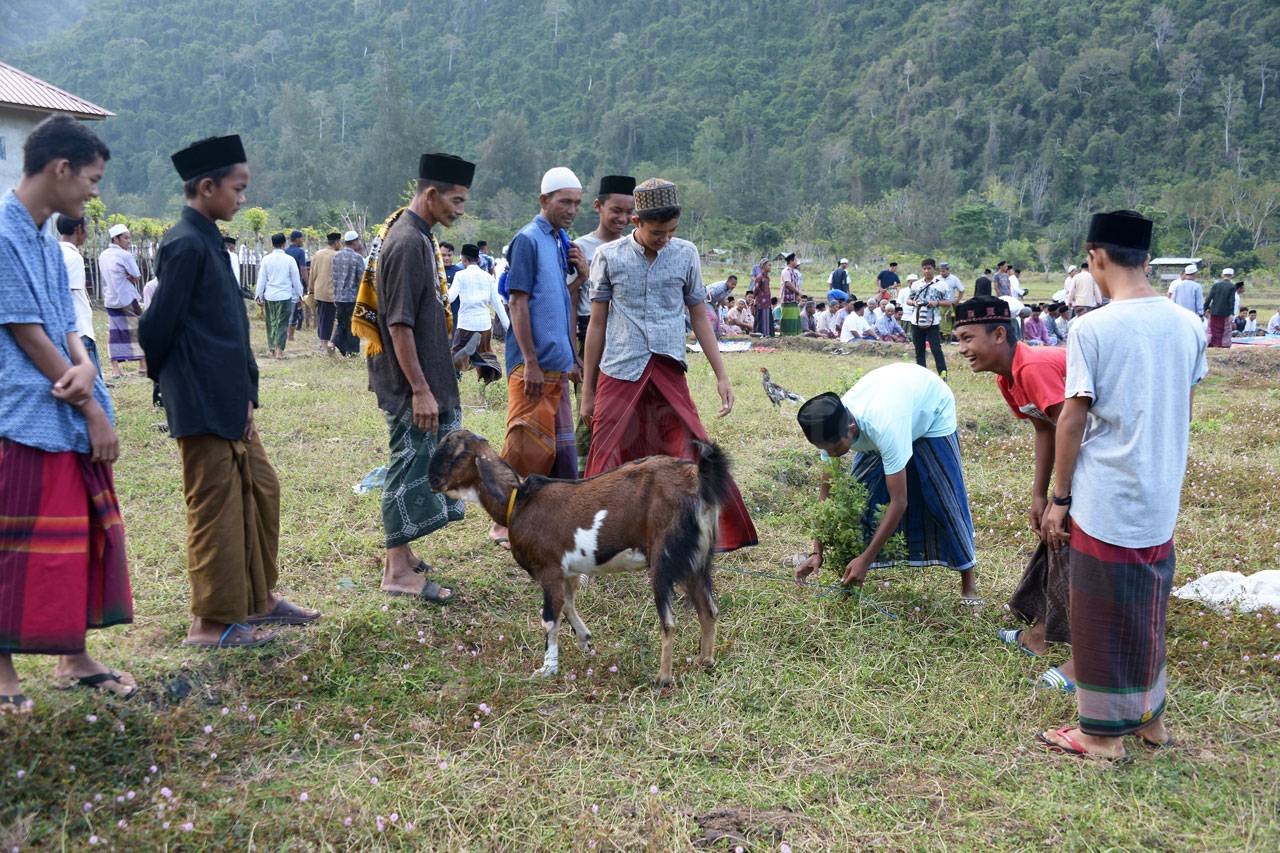Hujan Belum Juga Turun,...
