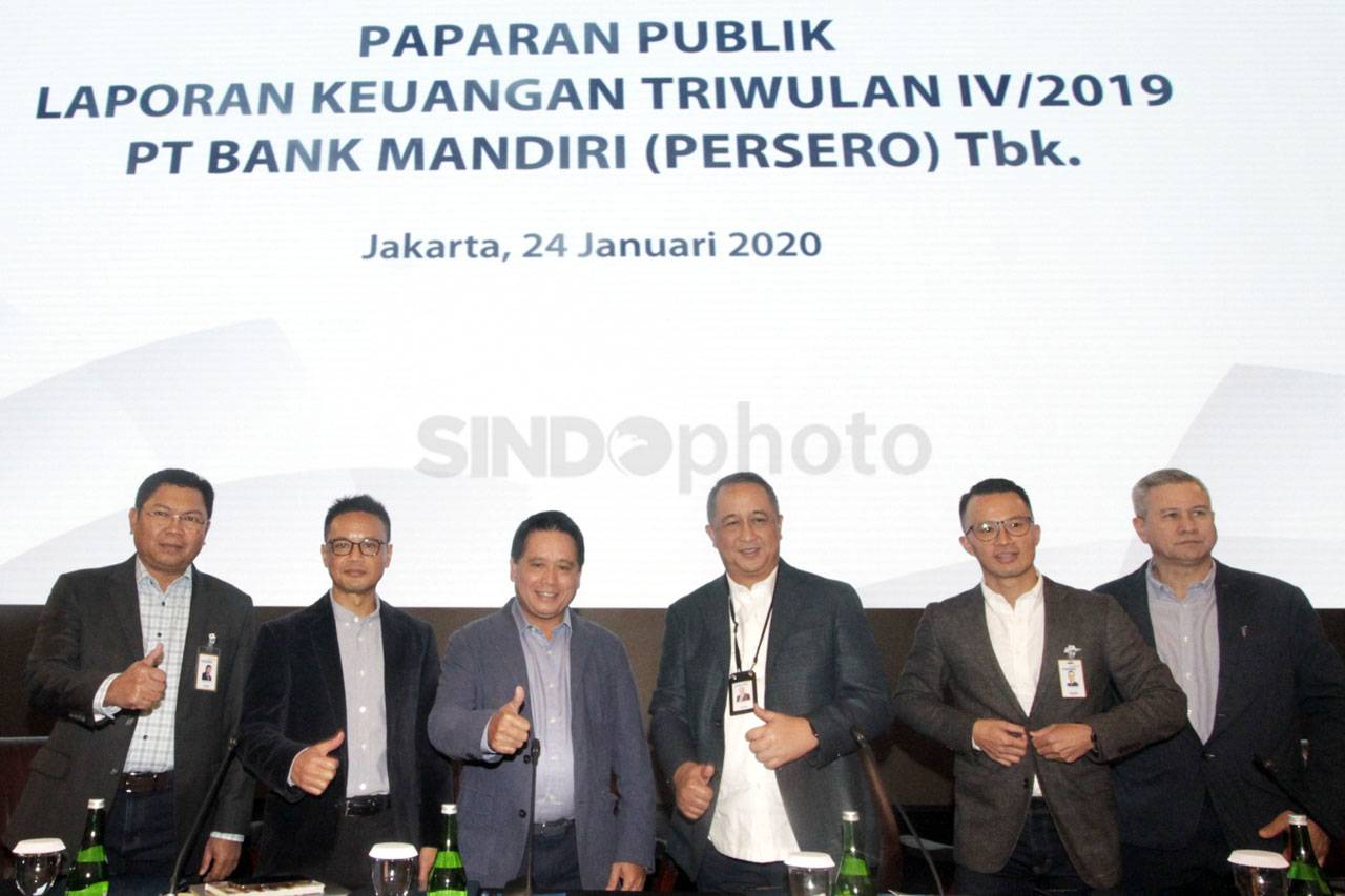 Bank Mandiri Cetak Laba...