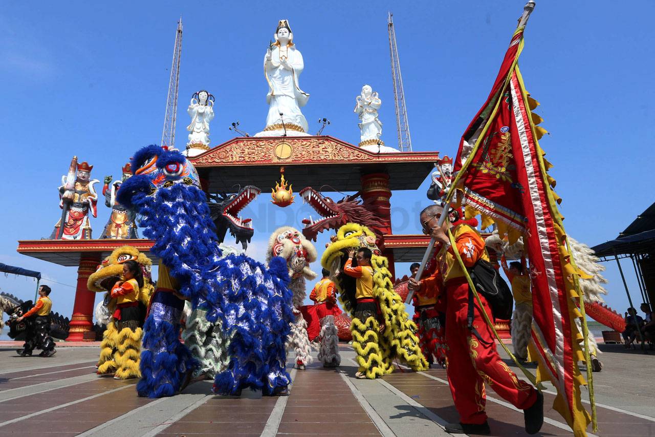 Barongsai dan Liong...