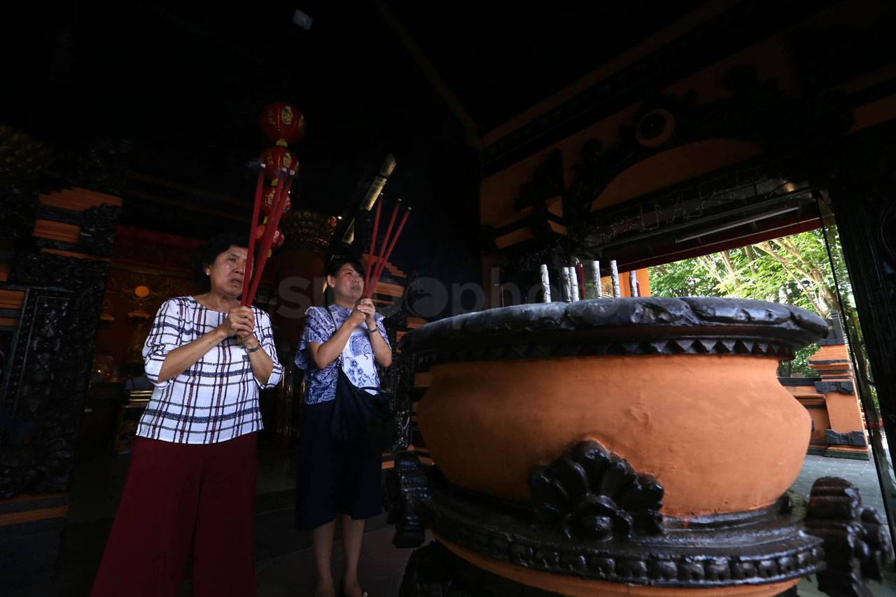 Barongsai dan Liong...